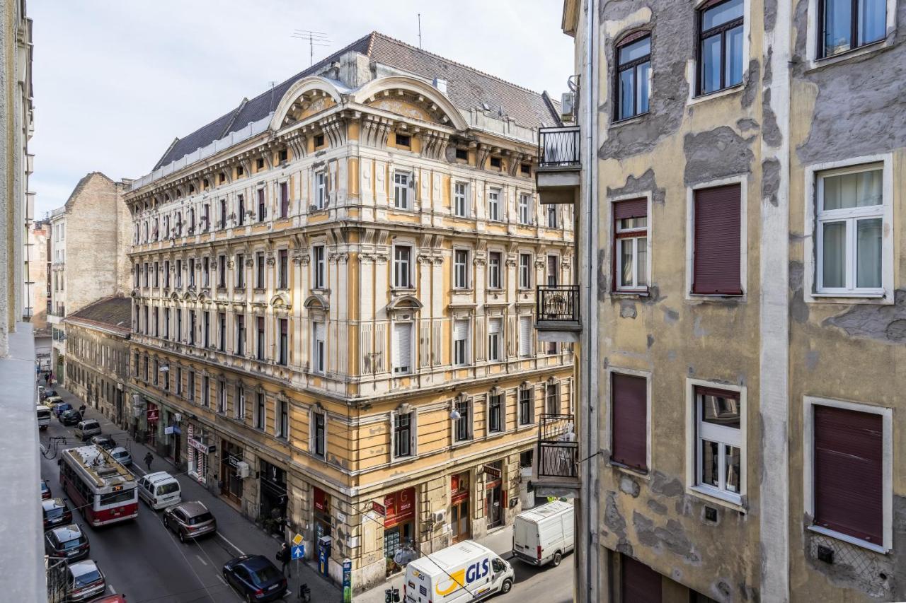 Central Premier Apartment Budapest Eksteriør bilde